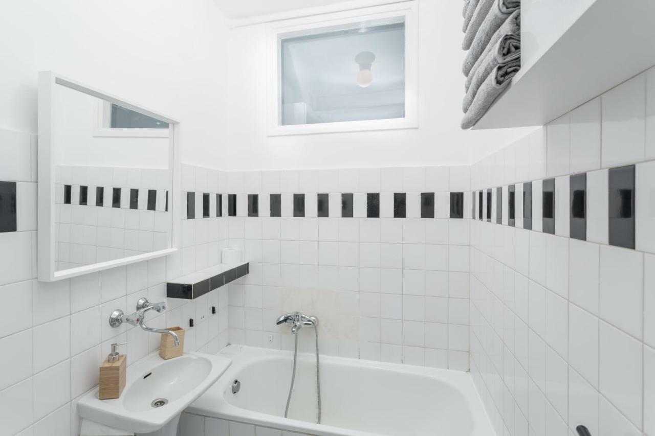 Chill Apartments Brzozowa Old Town ワルシャワ エクステリア 写真